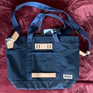 Master-Piece Tote (Navy)